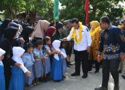 Rombongan Gubernur Ansar ke Desa Busung Panjang, Lingga Disambut Antusias Masyarakat