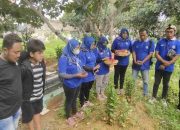 Momentum HPN, IWO Pamekasan Ziarah Kubur dan Tabur Bunga Ke Makam Wartawan Senior