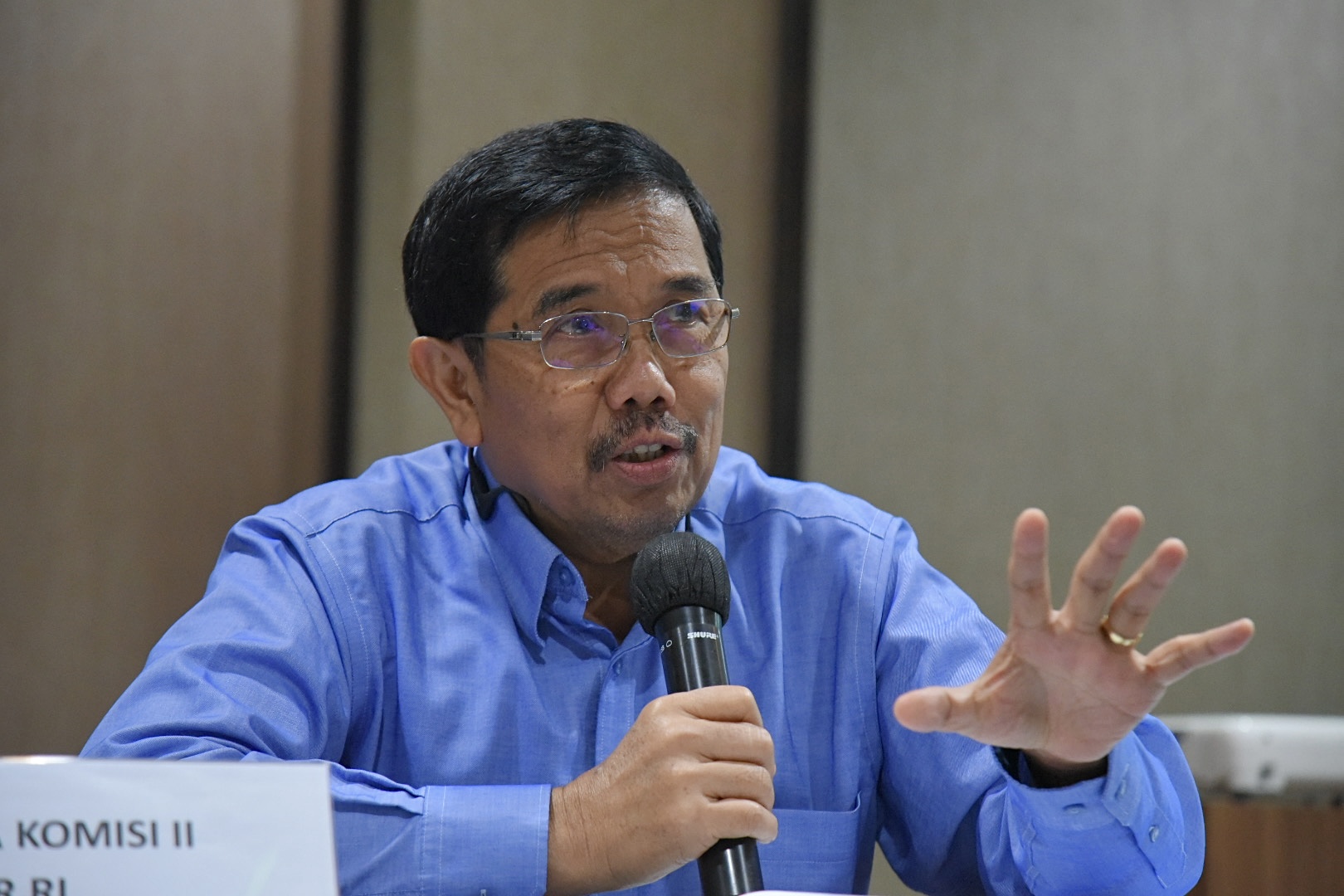 Anggota Komisi II DPR RI Ongki Hasibuan rapat di Kantor BPN Kota Batam Provinsi Kepulauan Riau Ra20240321164047