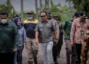Akses Jalan Dua Desa di Jember Ini Mulai Diperbaiki
