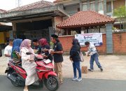 Jelang Lebaran IWO Pamekasan Berbagi Takjil dan Sembako