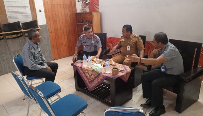 Perdana, Camat Arjasa kunjungi Lapas III Arjasa