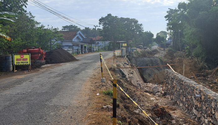 Dinilai Pengawasan Lemah Kualitas Bahan Material Proyek Belasan Miliar Diragukan