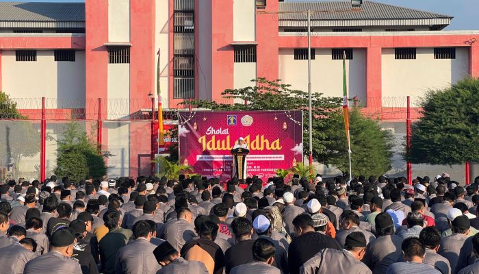 WBP Lapas Narkotika Kelas IIA Pamekasan Laksanakan Sholat Idul Adha Bersama