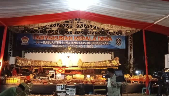 Pagelaran Wayang Kulit Nadzar Para Kades Dalam Tasyakuran