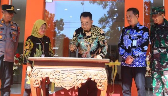 Pj. Bupati Ugas Irwanto Resmikan Gedung Poli Spesialis Rawat Jalan RSUD Tongas