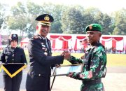Polres Lumajang Berikan Penghargaan Pada Anggota TNI Dan Masyarakat