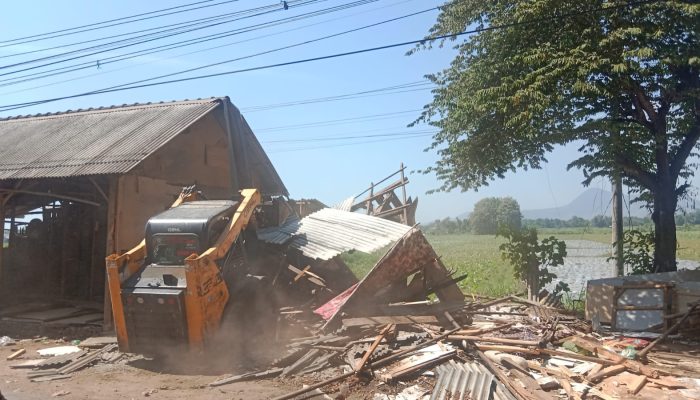 Tuai Kontroversi Menyusul Pembongkaran Sejumlah Warung Yang Dituding Jadi Tempat Esek-Esek