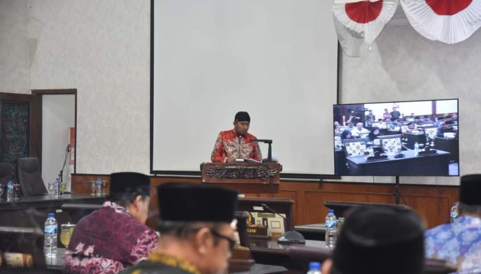 Sidang Paripurna DPRD Sumenep Penyampaian Pendapatan Daerah Bupati Tentang APBD Perubahan TA 2024
