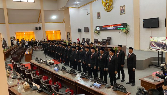 Berikut Daftar 45 Anggota DPRD Sampang Periode 2024-2029 Yang Resmi Dilantik di Gedung Graha Paripurna