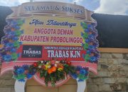 Ucapan Selamat dan Sukses Terpampang di Depan Gedung DPRD Kabupaten Probolinggo