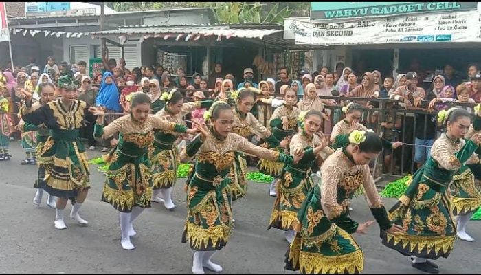 Angkat  Budaya Lokal Desa Dawuhan Lor Adakan Lomba Karnaval Dalam Rangkaian Peringatan HUT RI Ke-79