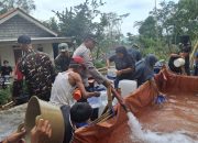 Polres Lumajang Salurkan Bantuan Air Bersih, Warga Kedungjajang Bersyukur