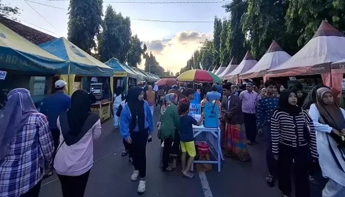 Pemkab Sumenep Adakan Bazar Takjil Ramadhan, Masyarakat Terlihat Antusias