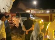 Kecamatan Proppo Rawan Narkoba, Diduga Seorang Bandar Ditangkap di Rumahnya Dengan Pengawalan Ketat Pihak Kepolisian