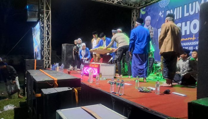 Polsek Sukodono Kawal Pengajian Umum dan Syiar Sholawat Gus Khoir, Harlah PMII ke-65 Berjalan Khidmat