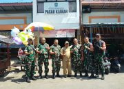 Dukung Aktivitas Ekonomi Warga, TNI Patroli Wilayah di Pasar Klakah