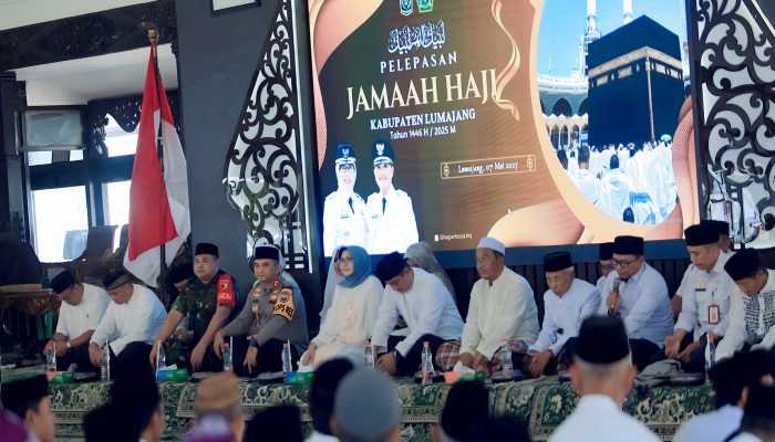 TNI AD Hadir Mendampingi Umat: Dandim 0821/Lumajang Hadiri Pelepasan Calon Jamaah Haji Kabupaten Lumajang