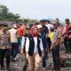 Foto: Gerak Cepat Bupati Lumajang Bersama Rombongan 82 KK Terselamatkan dari Ancaman Banjir Gunung Semeru