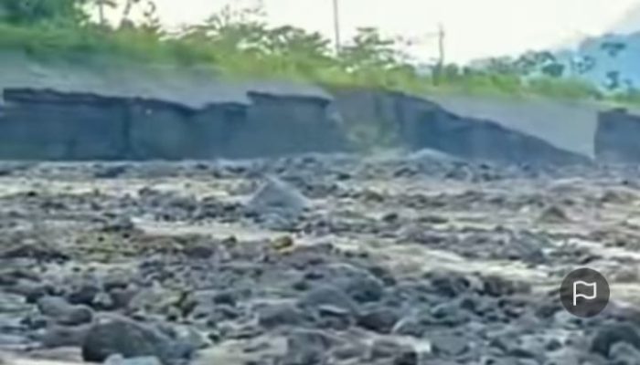 Tanggul Penahan Aliran Banjir Semeru Makin Parah Potensi Ancam keselamatan Warga