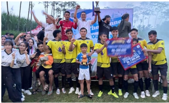 FOTO: Final open Kades Cup1 2025 Desa Karanganom Kecamatan Pasrujambe Lumajang