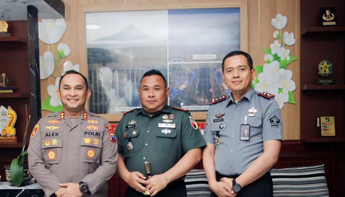 Jalin Sinergi Antar Lembaga, Dandim 0821 Terima Kunjungan Kapolres dan Kalapas Lumajang