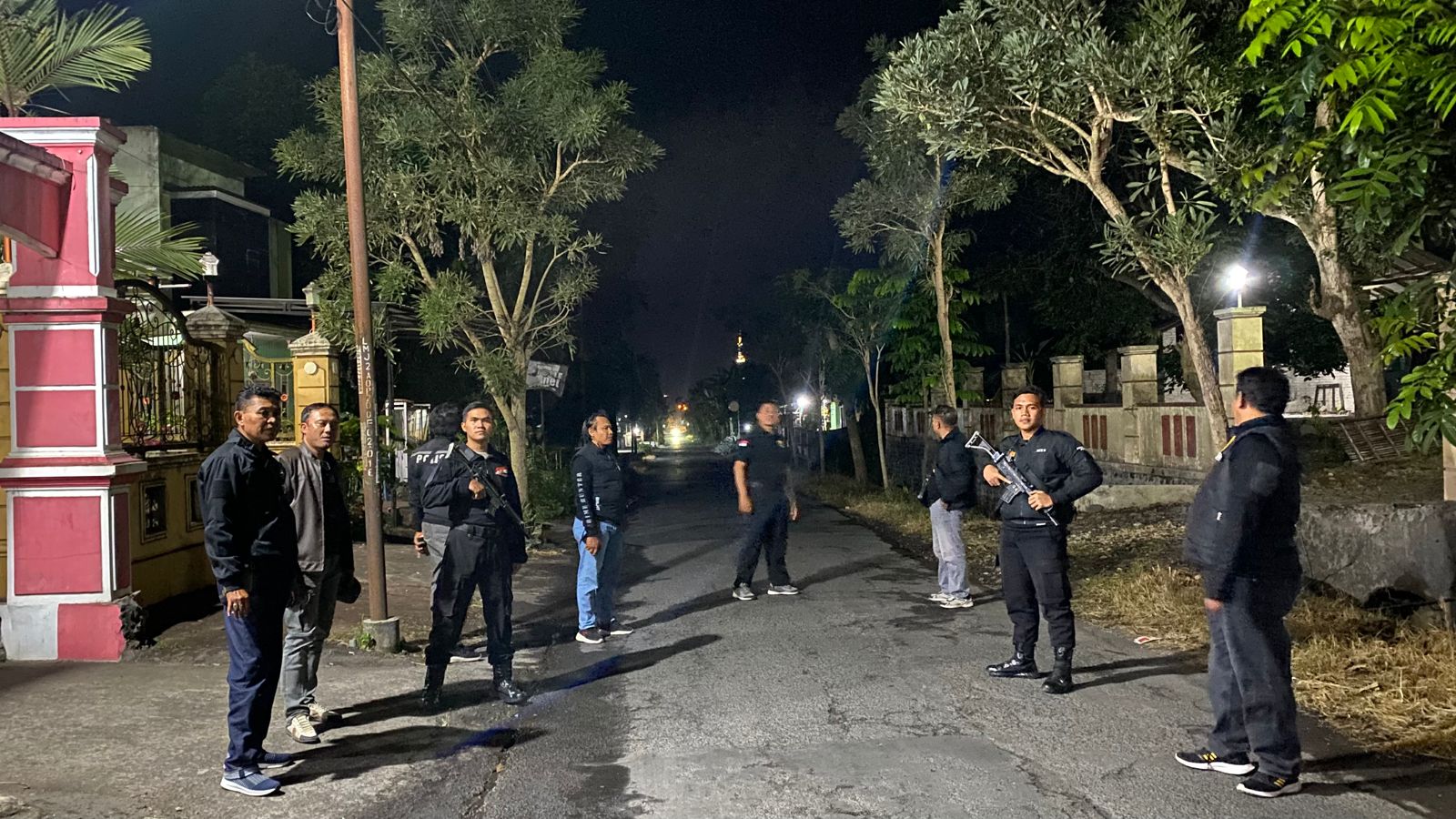 Foto: Tim Pemburu Kejahatan Polres Lumajang Tengah Berpatroli Sasar Beberapa Wilayah Rawan Kriminalitas