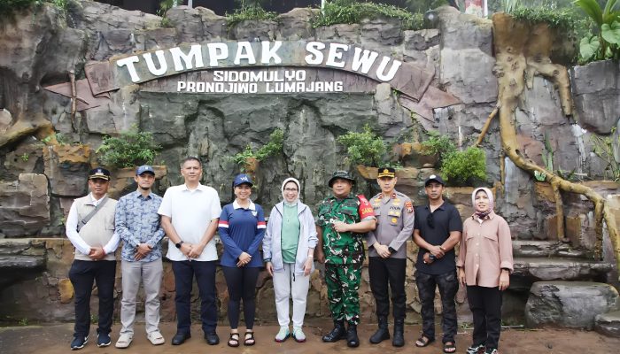 Pariwisata Lumajang Bangkit, Wamenparekraf Tinjau Tumpak Sewu Didampingi Dandim dan Forkopimda