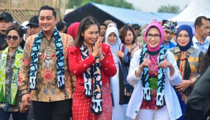 Wamenparekraf Sebut Budaya Lokal Lumajang Layak Tampil di Panggung Nasional