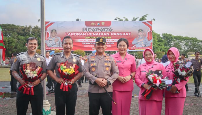 31 Personel Polres Lumajang Naik Pangkat di Momen HUT Bhayangkara ke-79