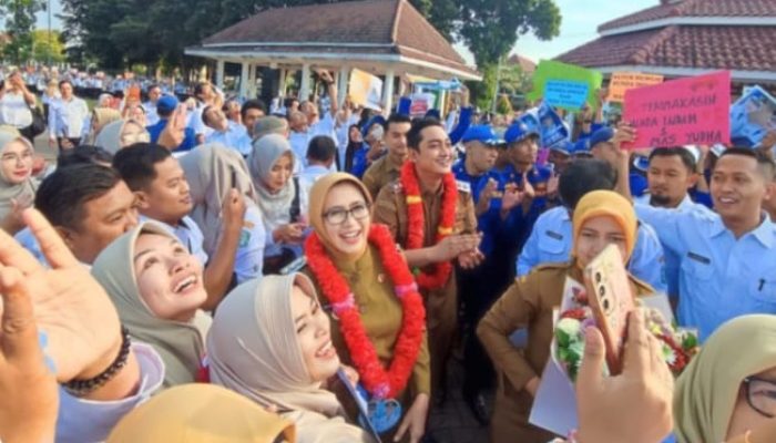 Tenaga Non ASN: Garda Terdepan Layanan Lumajang Yang Tak Boleh Tersingkirkan, Ini Kata Bunda