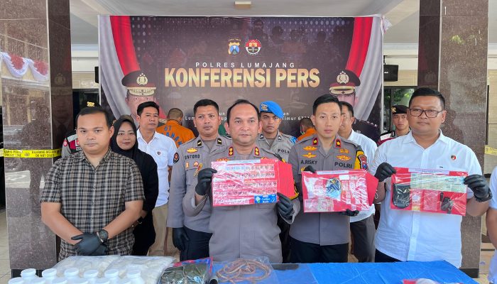 Polres Lumajang Tangkap Dua Pengedar Sabu di Pasirian