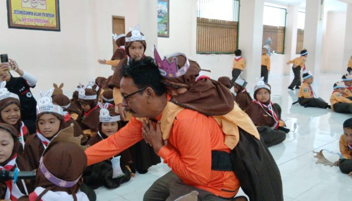 Dukung Kemendikdasmen, FRPB Pamekasan Berkolaborasi di MPLS Ramah