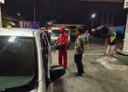 Polsek Lumajang Kota Lakukan Pengamanan di SPBU, Antisipasi Kemacetan dan Kericuhan