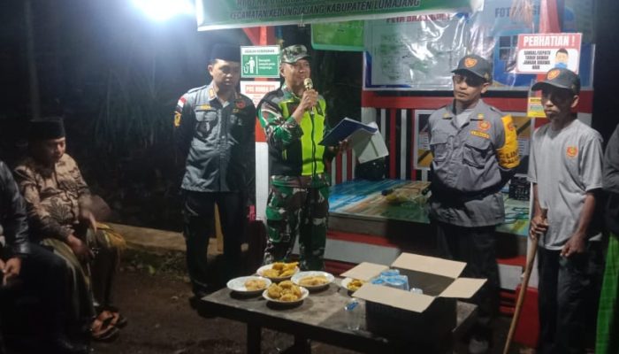 Lomba Siskamling Jadi Ajang Guyub Rukun, Babinsa Bandaran Dampingi Penilaian Siskamling