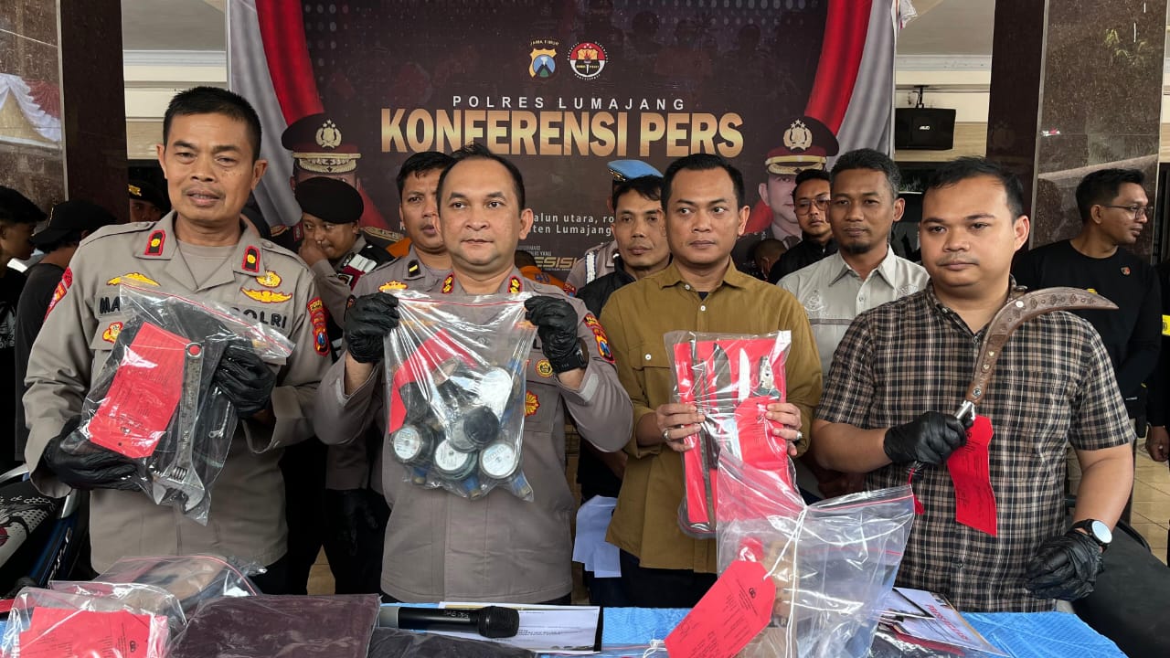 Foto: Polres Lumajang ungkap Dua pelaku pencurian meter air milik Perumdam Tirta Mahameru