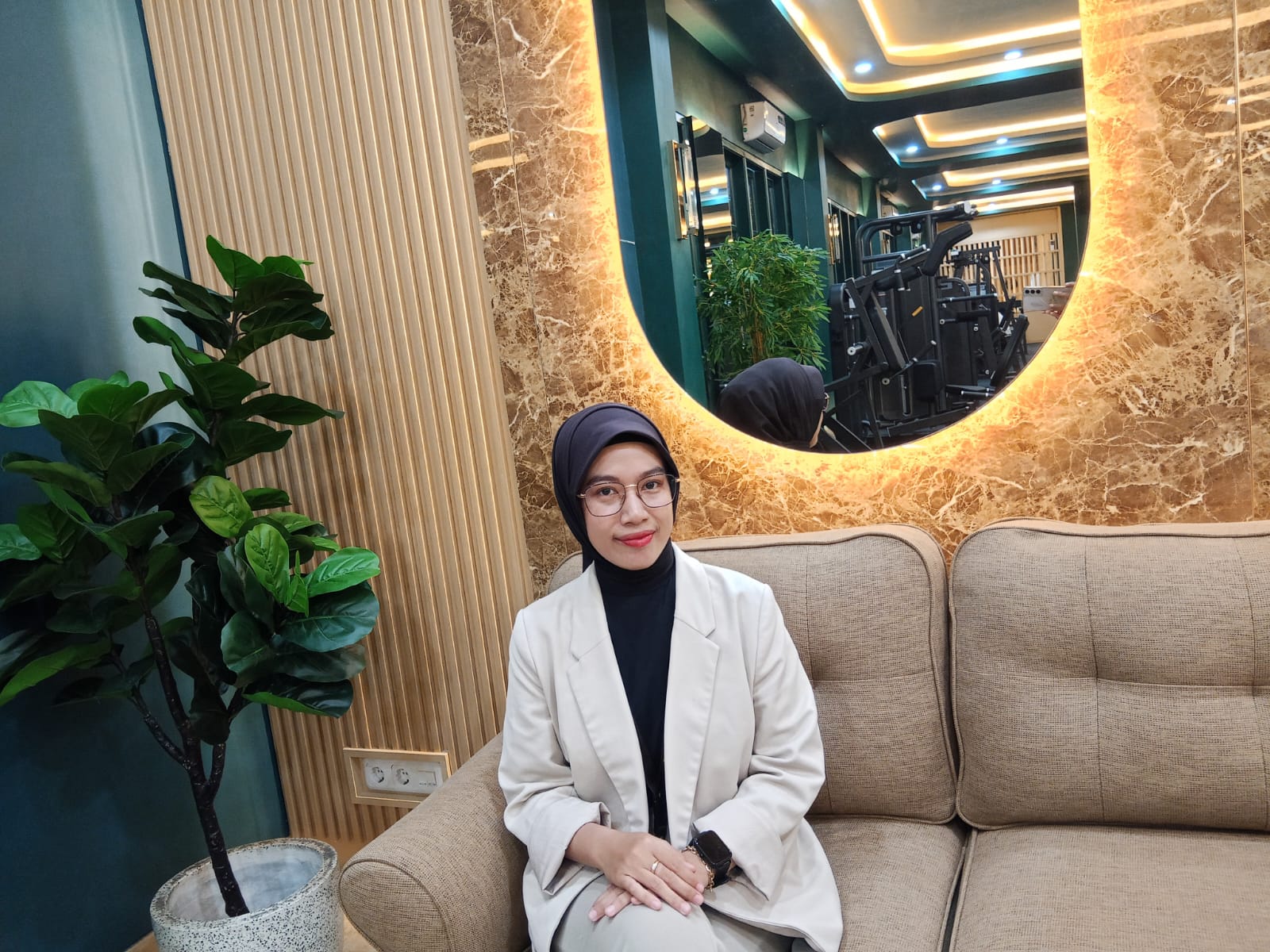 Foto: Dian Zara, pengusaha Cantik Elmer Femme Gym di Kabupaten Lumajang