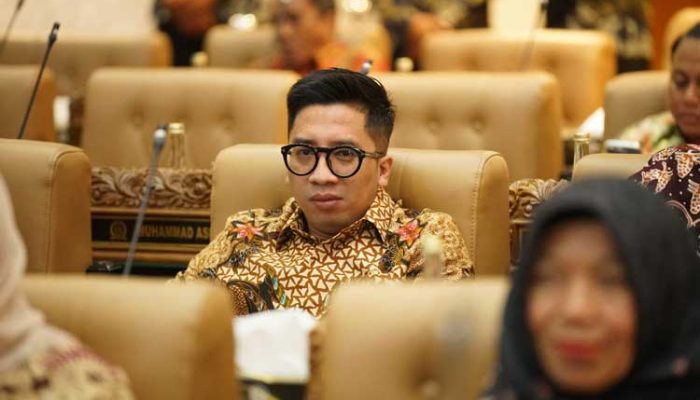 Gegara Rokok Ilegal Negara Babak Belur, Industri Nasional Tersungkur, DPRD Jatim Desak Satgas Independen