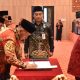 FOTO: Ketua DPRD Kabupaten Sumenep saat penandatanganan nota kesepakatan Kebijakan Umum Anggaran dan Prioritas Plafon Anggaran Sementara (KUA-PPAS) Tahun Anggaran 2026