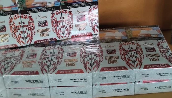 Foto: Rokok Ilegal Merk “Sinar Gudang Mas” yang Diduga milik pengusaha lokal H. HR (Inisial) warga Blumbungan Pamekasan