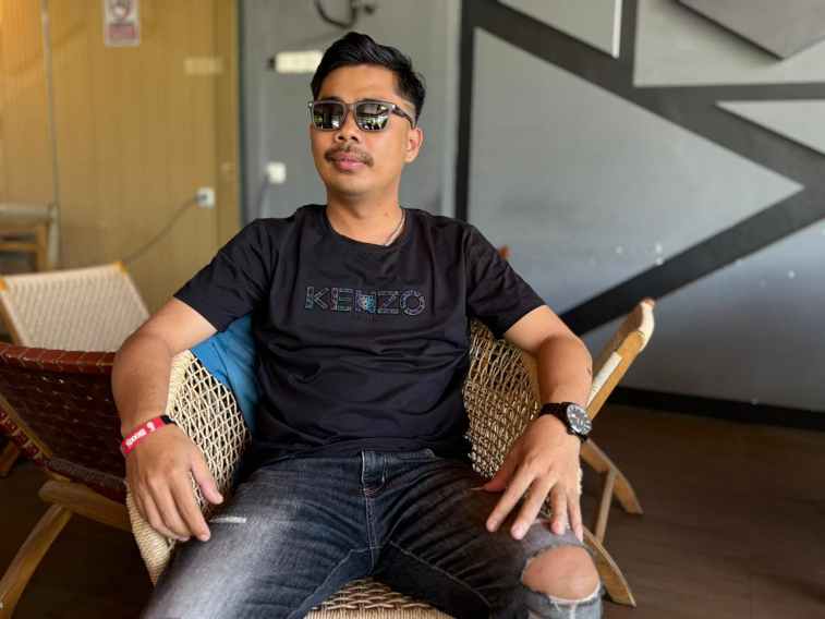 FOTO: Dayat Mahjong, Aktivis YLBH Madura