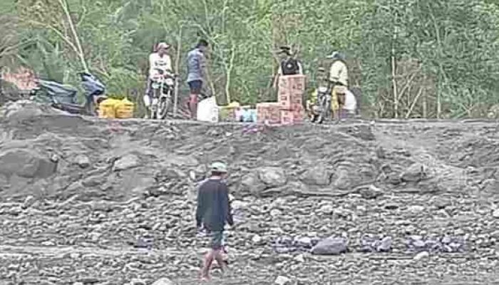 Pasca Banjir Lahar Panas, Bantuan Mulai Tersalurkan Meski Akses Masih Terbatas