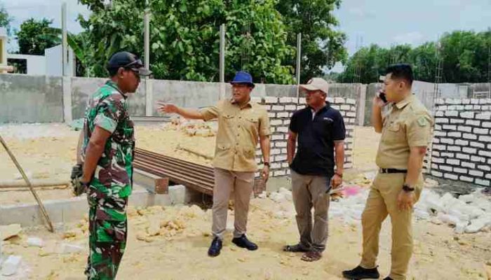 Kawal Program Prioritas Presiden, Wabup Pamekasan Pantau Langsung Pembangunan Koperasi Merah Putih