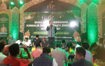 BIP Pamekasan Pererat Silaturahmi Jurnalis dan LSM Lewat Buka Puasa Bersama 4 BIP Pamekasan Pererat Silaturahmi Jurnalis dan LSM Lewat Buka Puasa Bersama