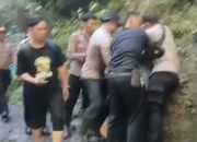 jajaran Polres Lumajang Bersama Polsek Pronojiwo Amankan 4 orang Diduga Tarik Tiket elegal
