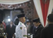 Bupati Pamekasan Kukuhkan 74 Paskibraka 2025, Tekankan Tugas Mulia dan Semangat Cinta Tanah Air