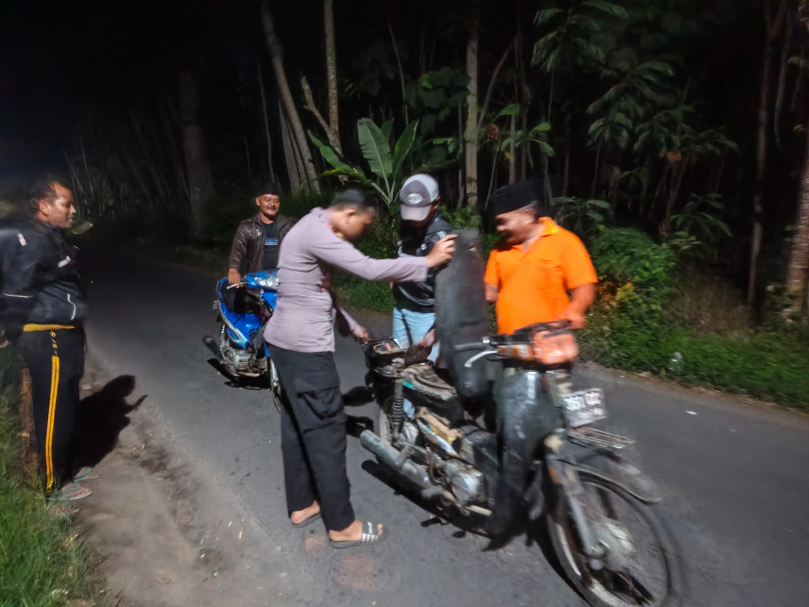 Polsek Kunir Intensifkan Patroli KRYD Dini Hari