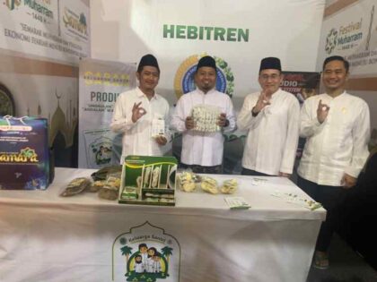 FOTO : Partisipasi Garam Keluarga Santri yang digagas oleh Pondok Pesantren Raudhatul Falah Kecamatan Cermee dan berada di bawah naungan HEBITREN (Himpunan Ekonomi Bisnis Pesantren) Bondowoso 