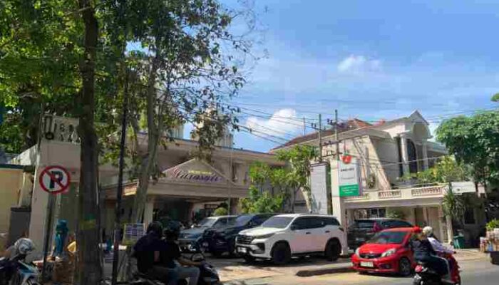 FOTO : Rumah Sakit Larasati Pamekasan