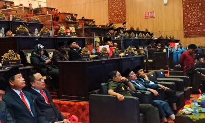 FOTO: Rapat Paripurna memperingati HUT ke-81 RI Seluruh anggota DPRD tengah mendengarkan pidato kenegaraan Presiden RI